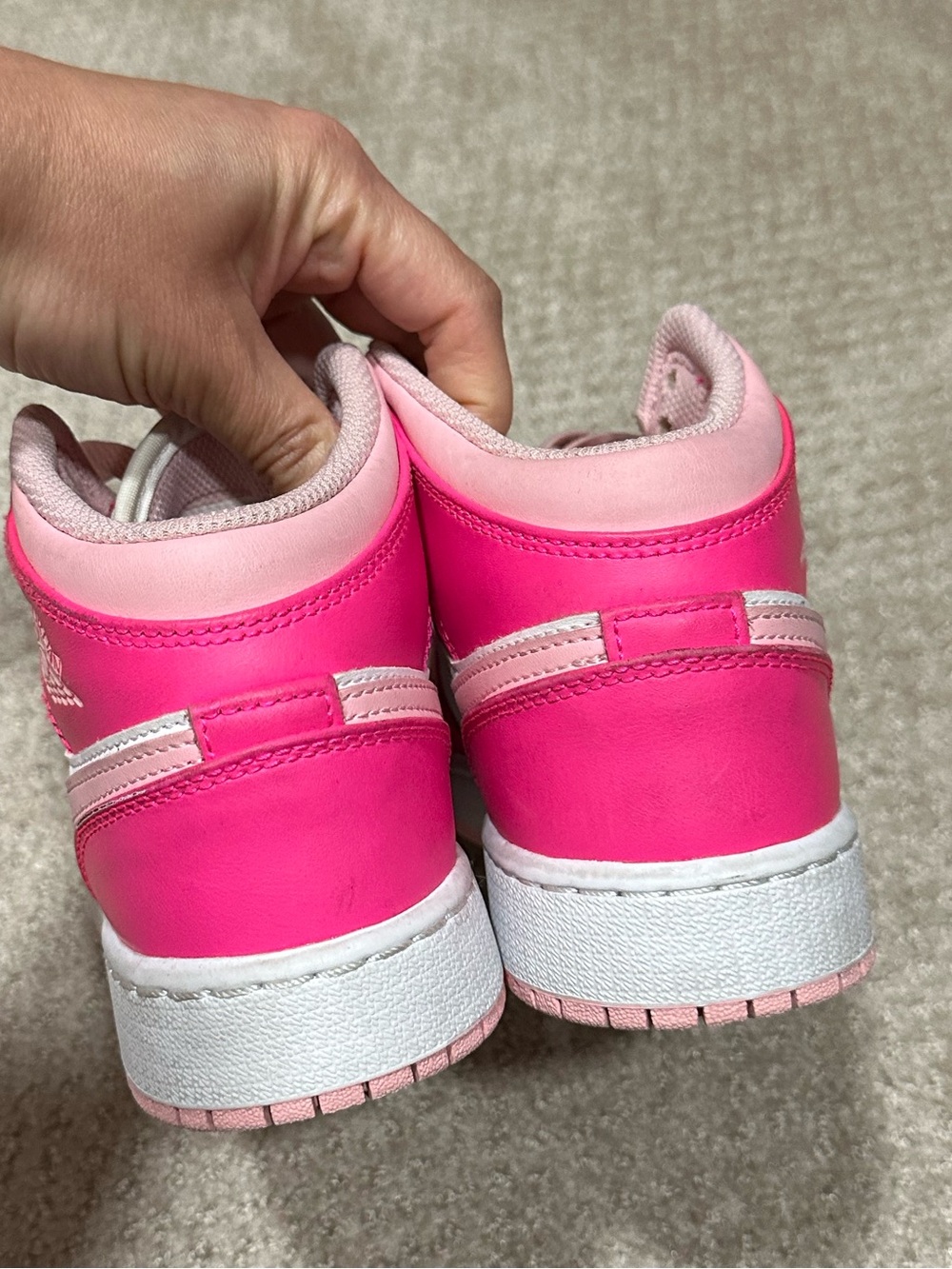 Nike Air Jordan 1 Mid White Fierce Pink - Picture 15 of 16